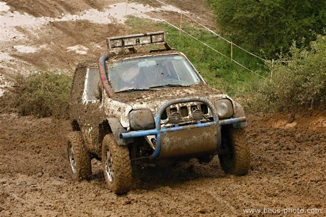 Bahenní koupel aneb Offroadmarathon Dobřany 2011