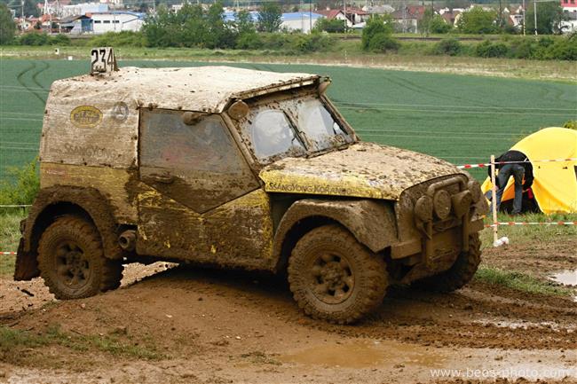 Bahenní koupel aneb Offroadmarathon Dobřany 2011