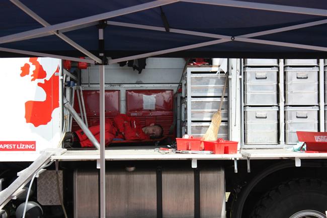 Na Baja Poland zastupoval český tým Offroadsport jen  Konrád Sobecky. Dojel čtvrtý.
