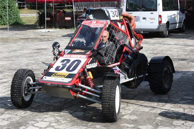 Na Baja Poland zastupoval český tým Offroadsport jen  Konrád Sobecky. Dojel čtvrtý.