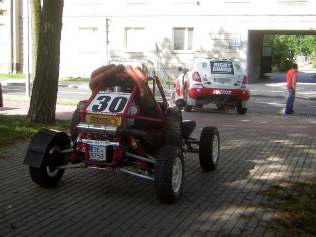 Baja Carpathia 2011 miniobjektivem Pavla Jelnka podruh