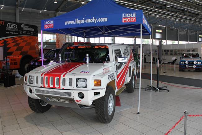 Tm Offroadsport spolen s MotorMIXem na veletrhu Autosalon 2011 v Brn