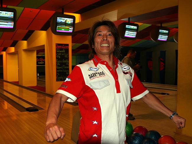 Bowling s jezdci MS SBK Brno 2008 objektivem Davida Krnho