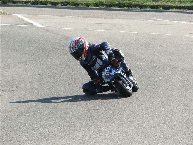 Jarní dubnové závody minibike v Brně, duben 2008, foto Vl. Rožánek