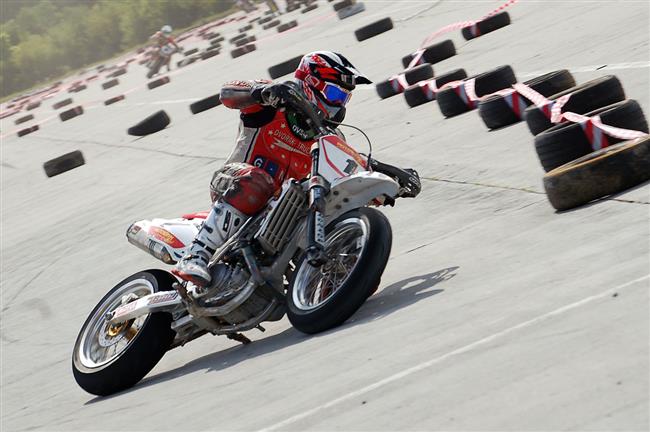 Supermoto ve Vyškově 2009 objektivem Dušana Bellii