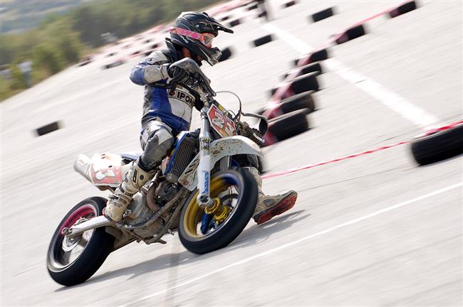 Supermoto ve Vyškově 2009 objektivem Dušana Bellii