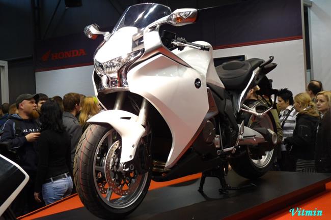Motosalon Brno 2010 objektivem Víti Klígla