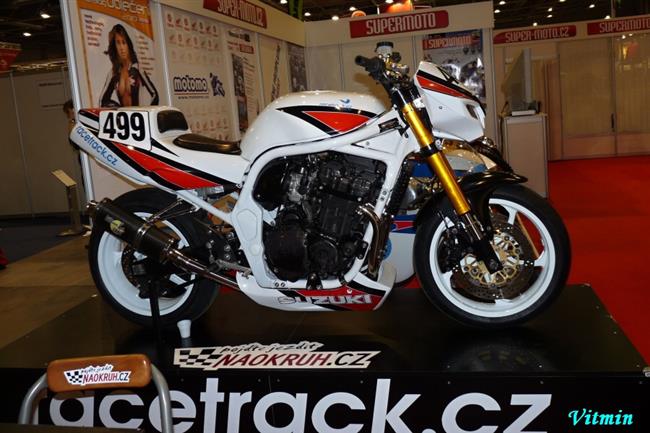 Motosalon Brno 2010 objektivem Víti Klígla