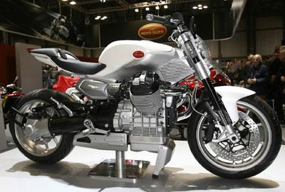 Aprilia na veletrhu MOTOSALON  v Brně představí také dakarský revoluční speciál