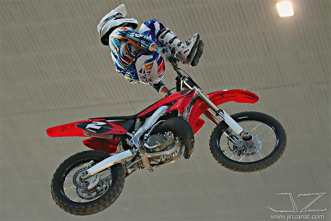 FREESTYLE motocross Brno 2012 opt doprovod  akci Motosalon 2012