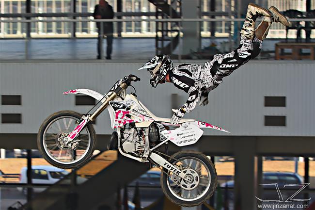 FREESTYLE motocross Brno 2012 opět doprovodí  akci Motosalon 2012