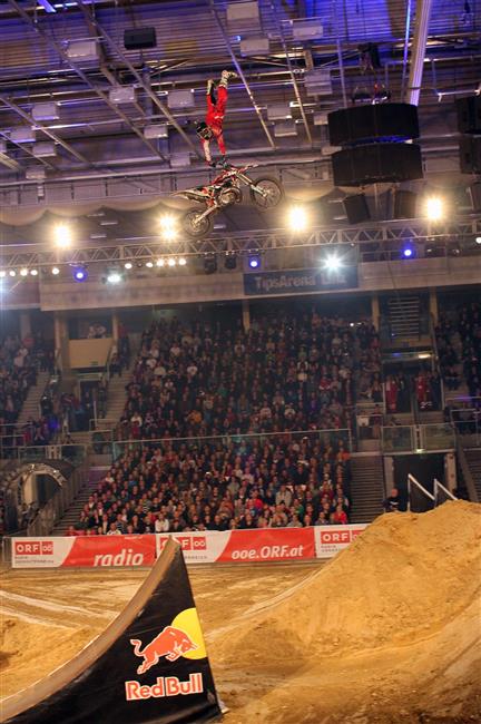 FMX - NIGHT of the JUMPs in Linz