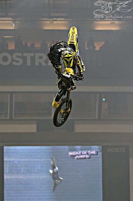 Javier Villegas vítězí ve FIM Freestyle MX World Championship