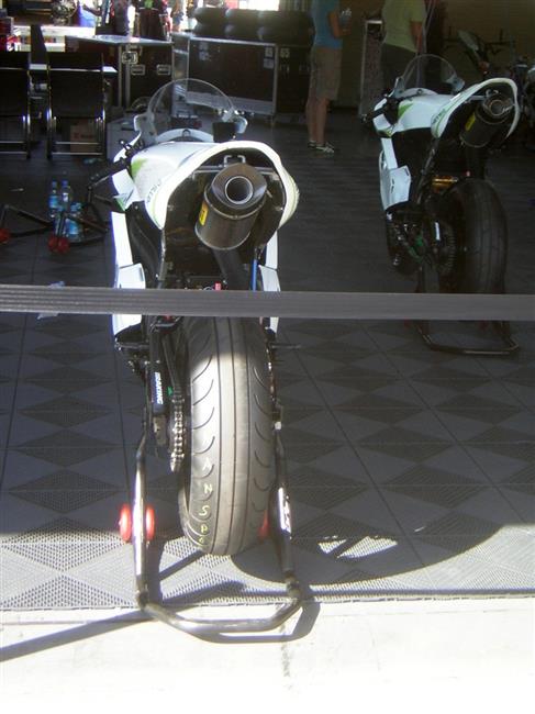 MS Superbike v Brn 2011, nahldnut do zkulis- nedle