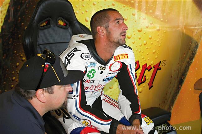 MS Superbike 2011 v Brně  a kočičky i jezdci