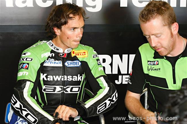 MS Superbike 2011 v Brně  a kočičky i jezdci