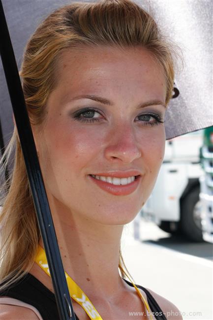 MS Superbike 2011 v Brně  a kočičky i jezdci