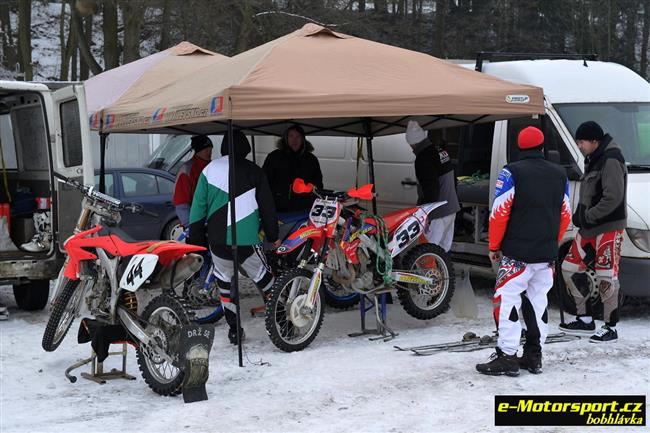 Ve Studeném a v Klášterci nad Orlicí se o víkendu konečně rozjede motoskijöring!
