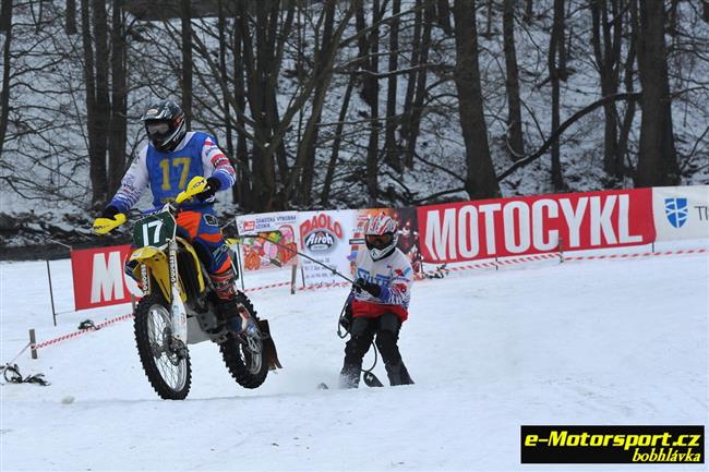 Ve Studeném a v Klášterci nad Orlicí se o víkendu konečně rozjede motoskijöring!
