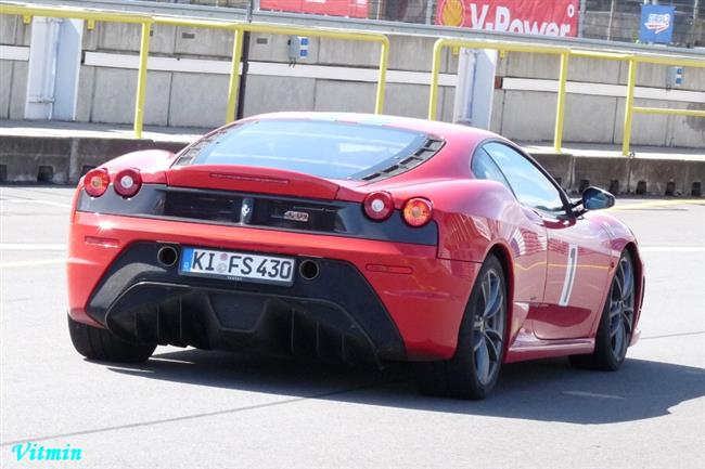 Od bezna maj et motorist monost sbrat sklenice Ferrari z limitovan edice
