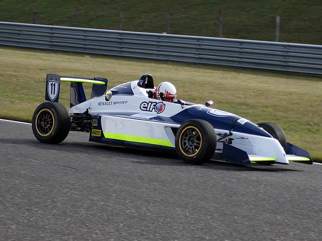 Jan Skla ve vbru mezi 19 jezdci pro FIA Academy 2011!