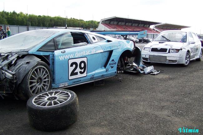 Lamborghini Blancpain Super Trofeo : Brati Janiov v Adrii tyikrt a na stupnch vtz  !!