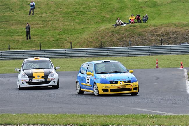 Minek Motorsport v ervnovmMost, foto tmu