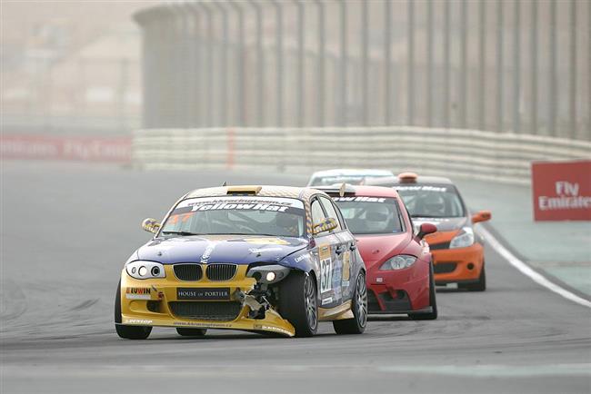 Dubaj 2009, 2. závod Válka s Kusínem, foto týmu P. Frýba