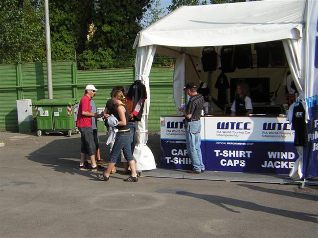 Mistrovstv svta superbik 2009 pokraovalo na Imole v Itlii i s naimi jezdci.