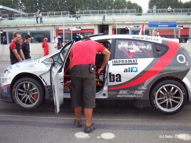 Imola 2009 a Michal Matějovský se Seatem, foto týmu