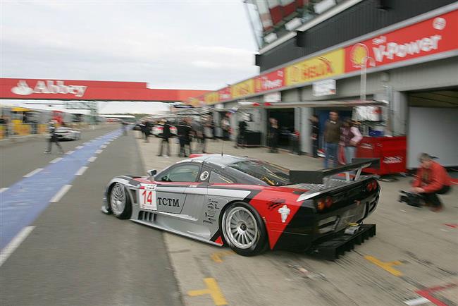 FIA GT 2009: Karl Wendlinger s Ryanem Sharpem s vozem eskho tmu vyhrli na Hungaroringu