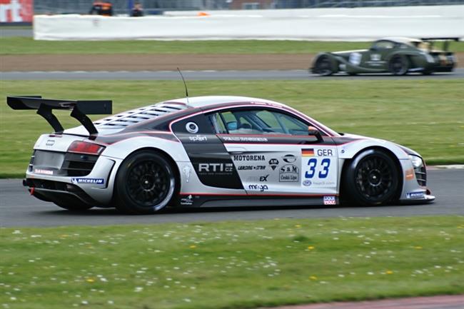 FIA GT3 2009 v Silverstone a MM Racing s A8