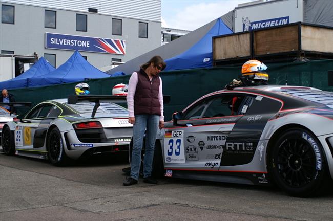 FIA GT3 2009 v Silverstone a MM Racing s A8