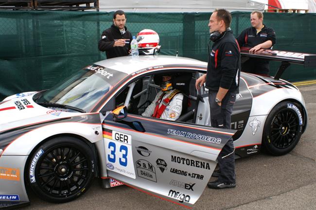 FIA GT3 2009 v Silverstone a MM Racing s A8