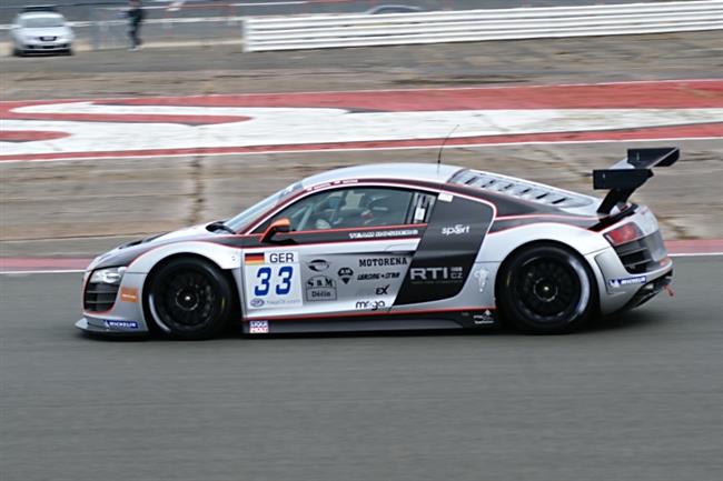 FIA GT3 2009 v Silverstone a MM Racing s A8