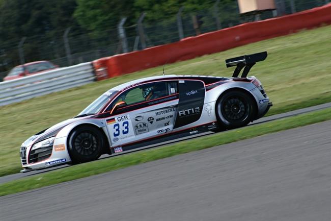 FIA GT3 2009 v Silverstone a MM Racing s A8