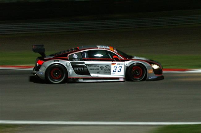 FIA GT3 2009 v non Adrii a MM racing s Audi R8 LMS