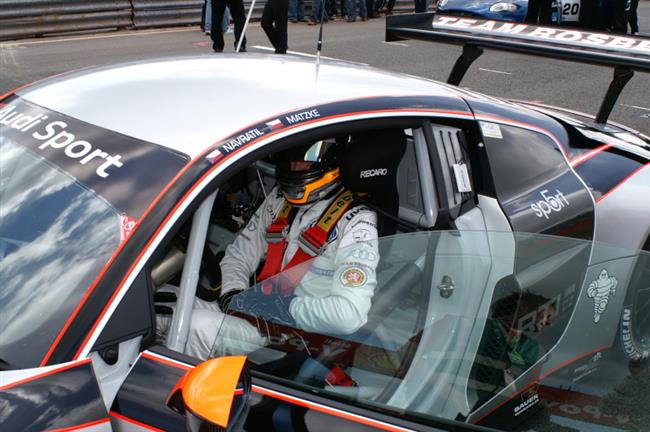Jiří Navrátil, další okruhový jezdec míří také  do rallye. Staví vůz Ford Sierra