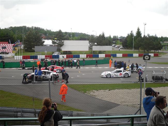 FIA GT 2010 v Brn- atmosfra, foto Dalibor Slma