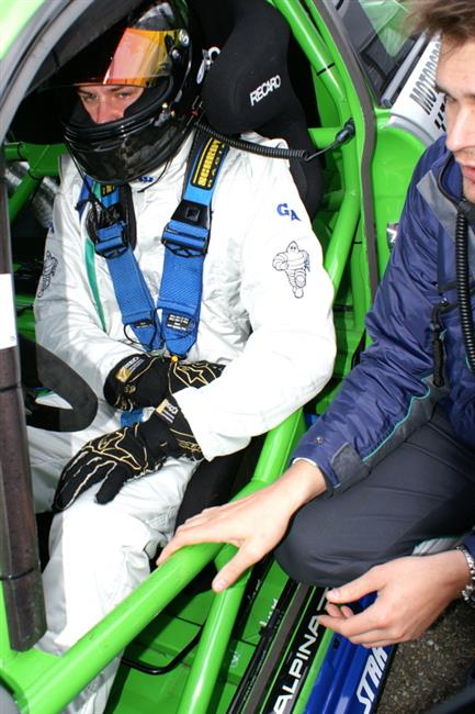 FIA GT3 v Brně 2010: Martin Matzke má první body, ale mohlo jich být mnohem více!!
