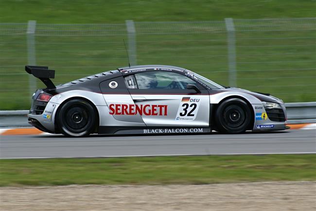 FIA GT3 v Brně 2010: Martin Matzke má první body, ale mohlo jich být mnohem více!!