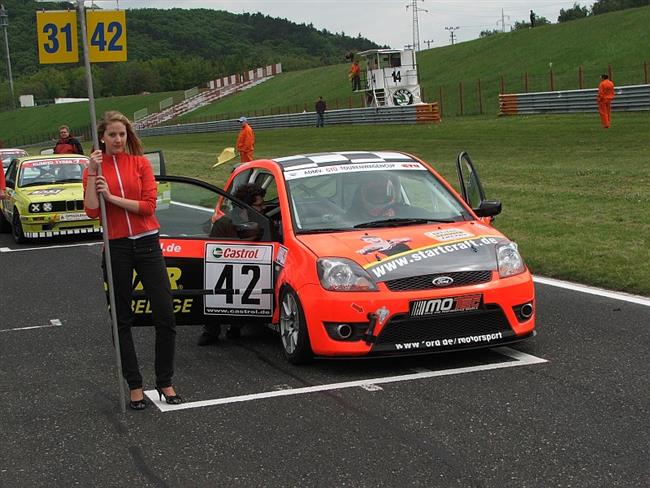 Jarní Most 2010 a kočičky objektivem Vládi Rožánka
