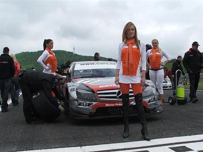 Jarní Most 2010 a kočičky objektivem Vládi Rožánka