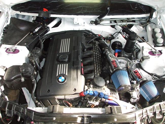 Šenkýř Motorsport a první foto jeho novinky: BMW 1 Coupé GTR
