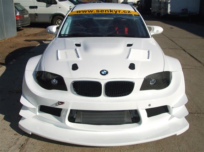 enk Motorsport a prvn foto jeho novinky: BMW 1 Coup GTR