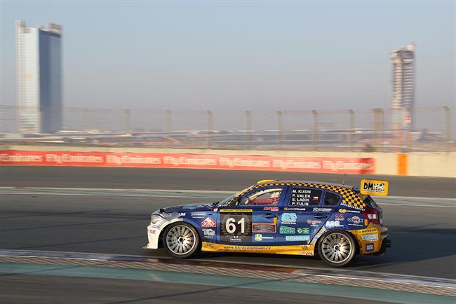 Start tmu K&K Racing na 24 hodinovce v Dubaji se bl