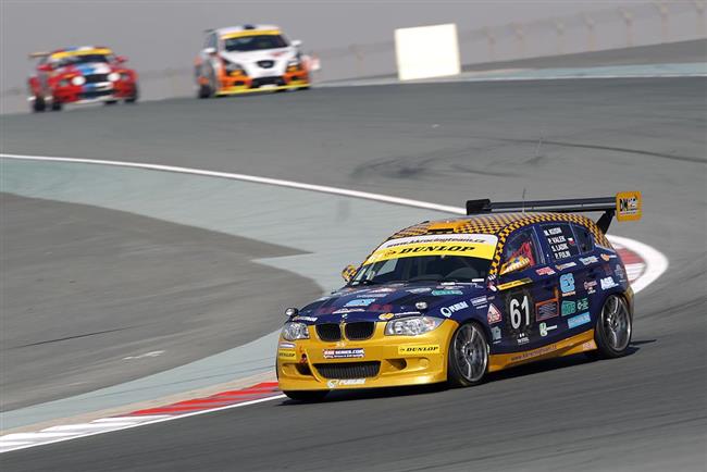 Start tmu K&K Racing na 24 hodinovce v Dubaji se bl