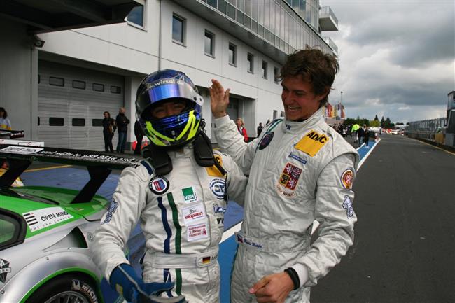 Martin Matzke s Wirthem zlat na Nurburgringu 2010, foto tmiu P. Gabriel