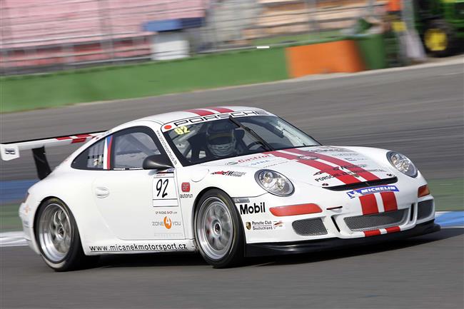 Tomáš Mičánek s Porsche na Lausitzringu 2010, foto týmu