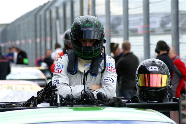Silverstone a  FIA GT3. Martin Matzke opt s BMW Alpina B6 GT3